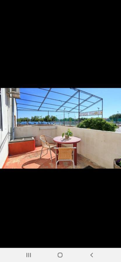 Basil Apartments And Rooms Betina  Exterior photo